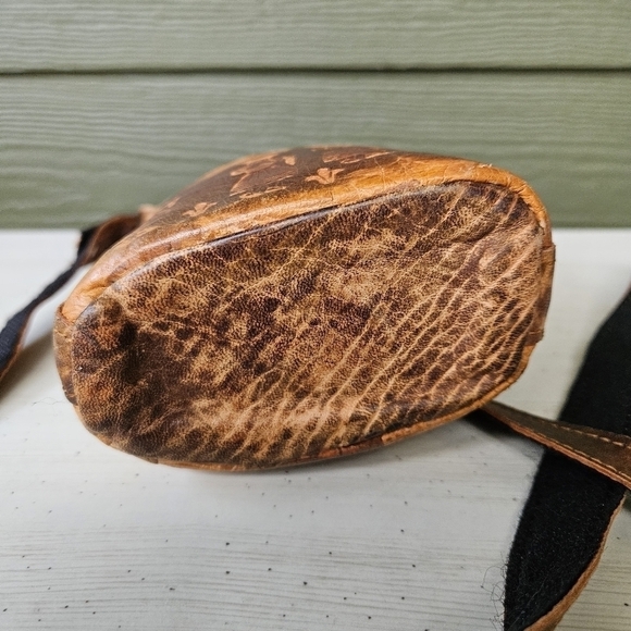 Vintage Peruvian Small Leather Llama Alpaca Brown Crossbody Bag Purse Pouch Peru - Picture 7 of 12